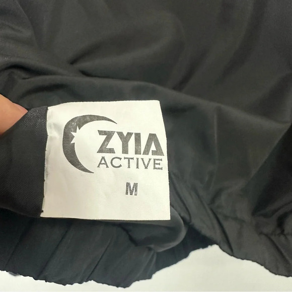 Zyia Active Wear Metallic Pink Block Windbreaker Jacket - Picture 7 of 8